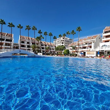 Mit Gemeinschaftspool By Interhome Apartman *