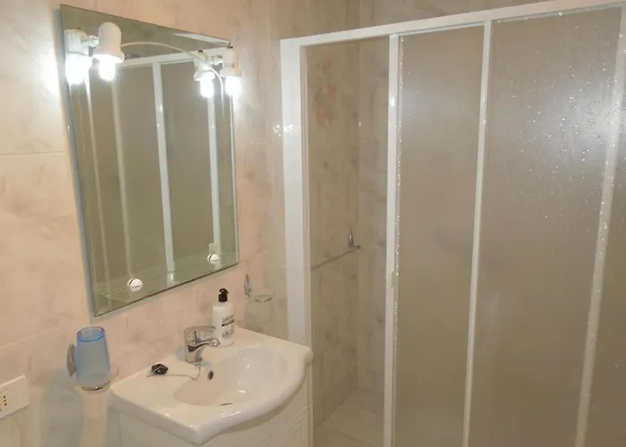 Mit Gemeinschaftspool By Interhome *